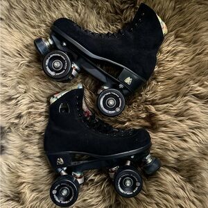 Moxi Lolly roller skates size 5/ shoe size 6-6.5